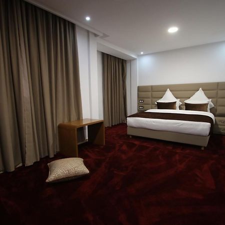 Hotel Mansour ดาคห์ลา ภายนอก รูปภาพ