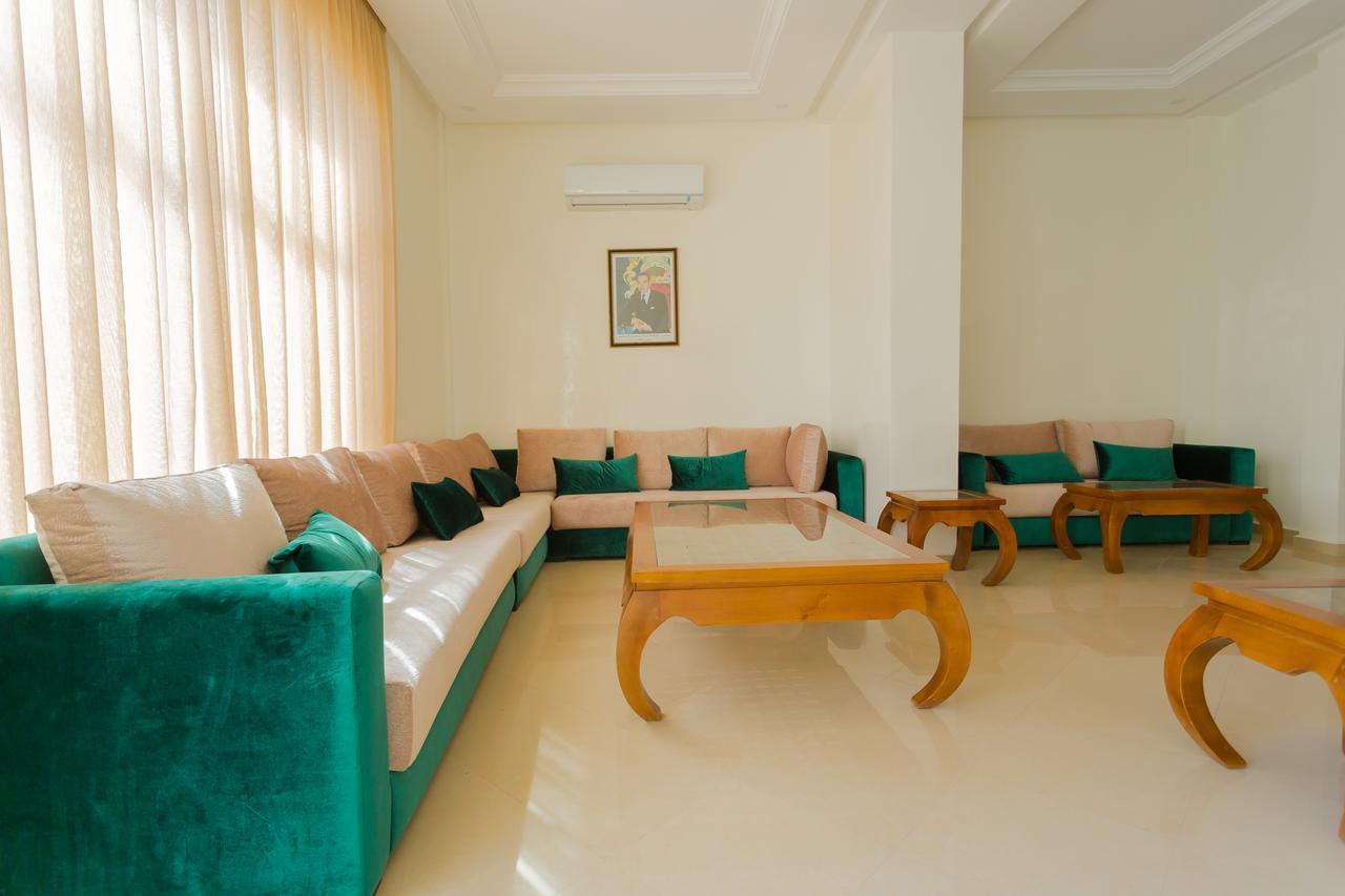 Hotel Mansour ดาคห์ลา ภายนอก รูปภาพ